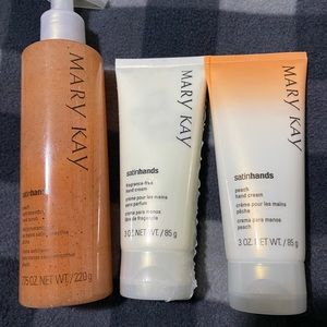 Mary Kay peach satin hands. New